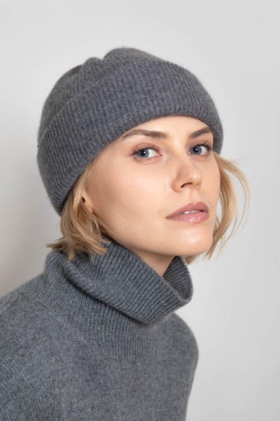 Шапка из кашемира серая с отворотом 750-M-5