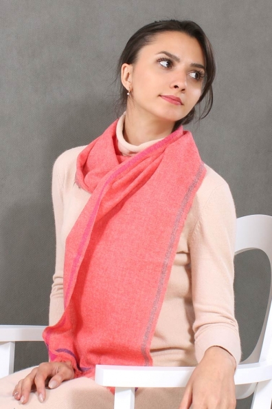 Красный шарф из шерсти ягнят 490-62-MT