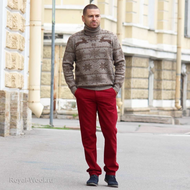 Мужской шерстяной свитер с оленями