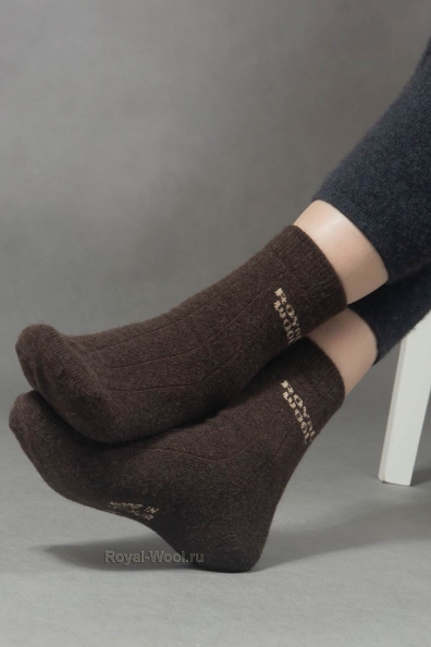 Темные мужские носки из шерсти яка 102