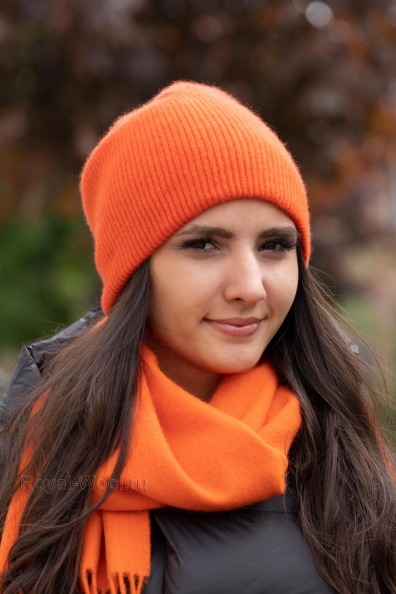 Оранжевая шапка из кашемира 750-4-10
