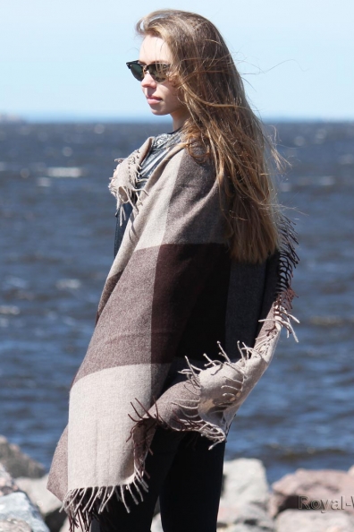 Платок из пуха яка с кистями 1131-2-5