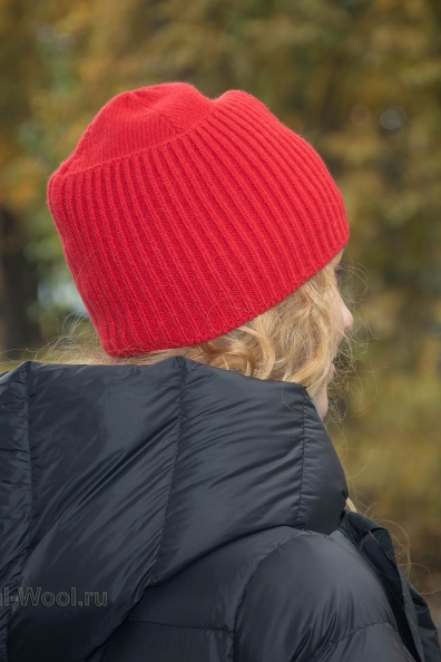 Шапка из кашемира красная 750-MT-53