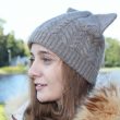 Шапка с ушками из кашемира бежевая