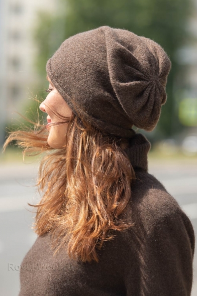 Шапка бини с отворотом из тонкой шерсти яка 195-MT-1