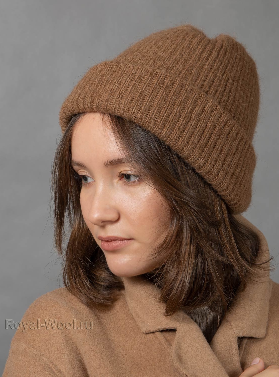 Женская шапка крупной вязки: схема как делать спицами