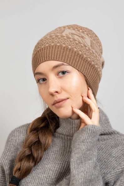 Шапка из верблюжьей шерсти с узором 193-SF-2