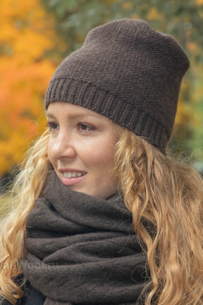 Шапка осенняя из шерсти яка 195-MT-11