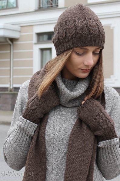 Зимний вязаный женский комплект шапка, шарф, митенки (темно-бежевый) 482-1