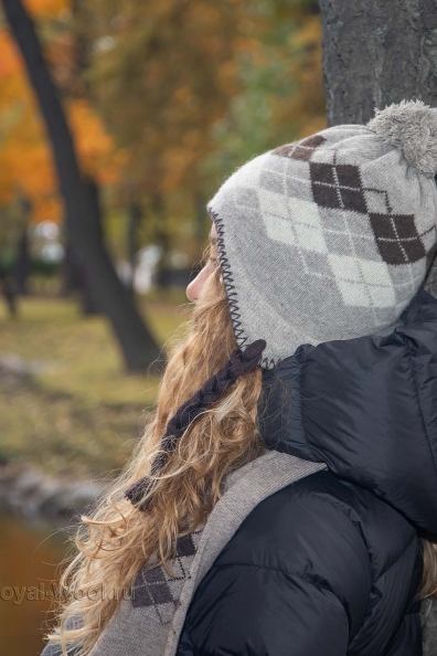 Шапка с ушками из шерсти яка 195-4