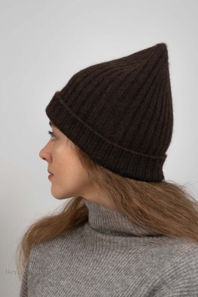 Шапочка коричневая женская из яка 195-MT-14
