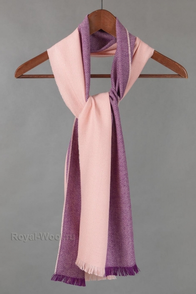 Шерстяной розовый шарф 490-81-MT