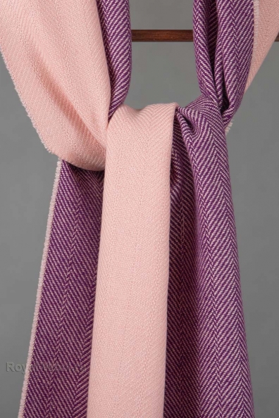 Шерстяной розовый шарф 490-81-MT