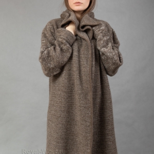 Шерстяное женское пальто