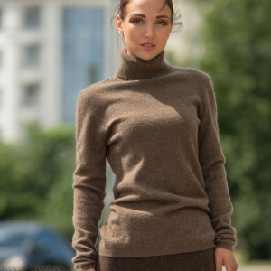 свитер из шерсти яка женский цвета "кофе"