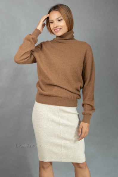 Свитер тонкий из верблюжьей шерсти 190-3