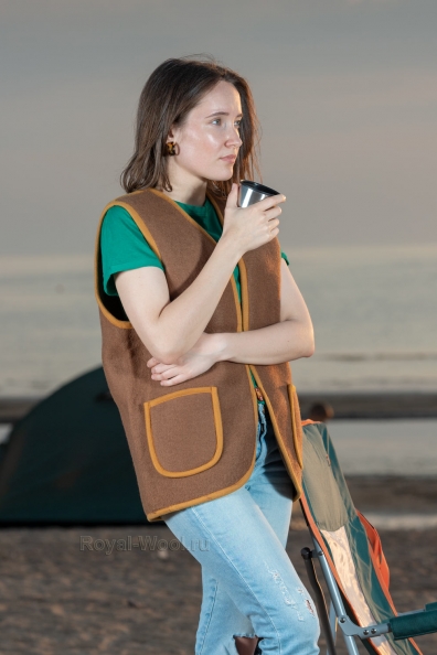 Теплый жилет верблюжья шерсть арт.104