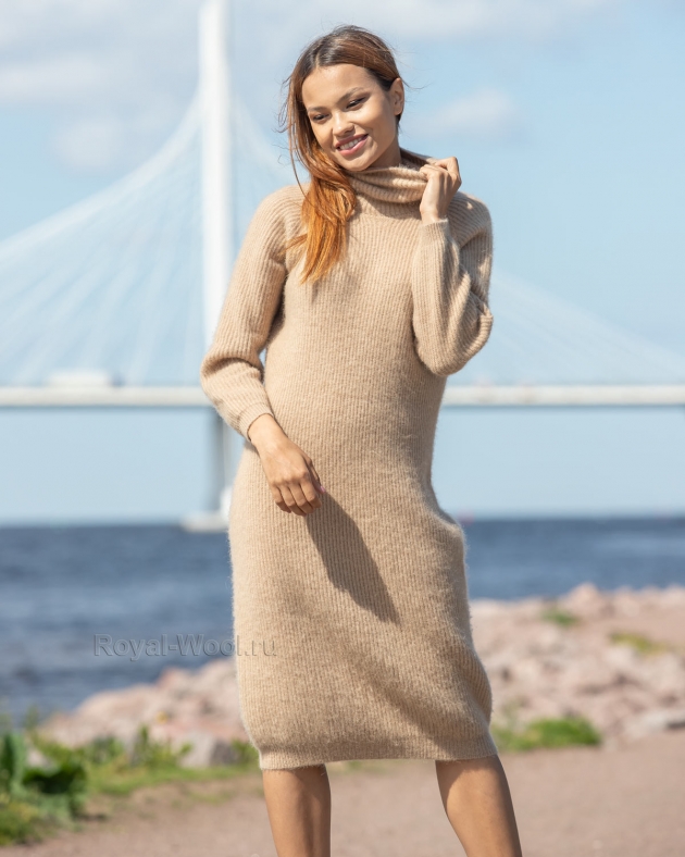 Теплое платье верблюжья шерсть