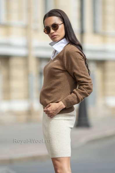 Женский пуловер шерсть верблюжья 192-21