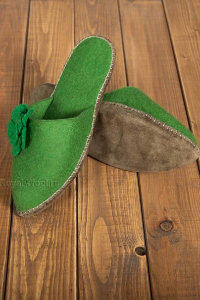 Женские домашние зеленые тапочки из войлока 214-G2