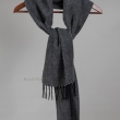 Шерстяной серый шарф
