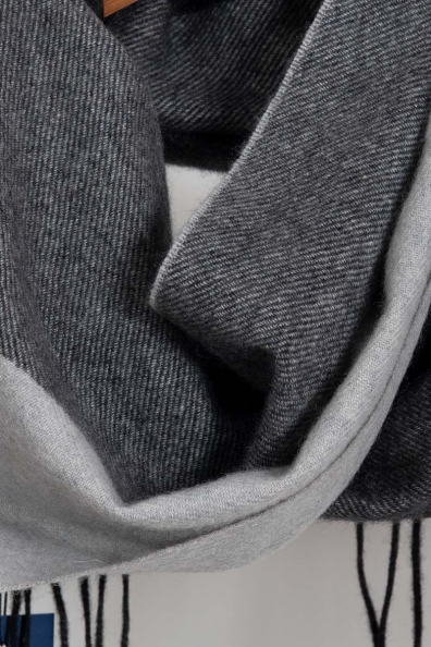 Cерый кашемировый шарф четыре оттенка 760-42
