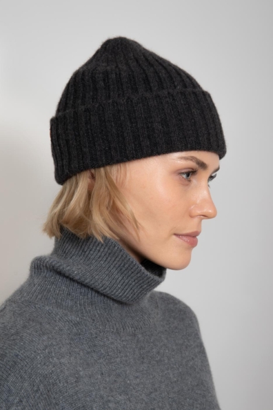 Шапка из кашемира цвета «серый графит» 750-1-18