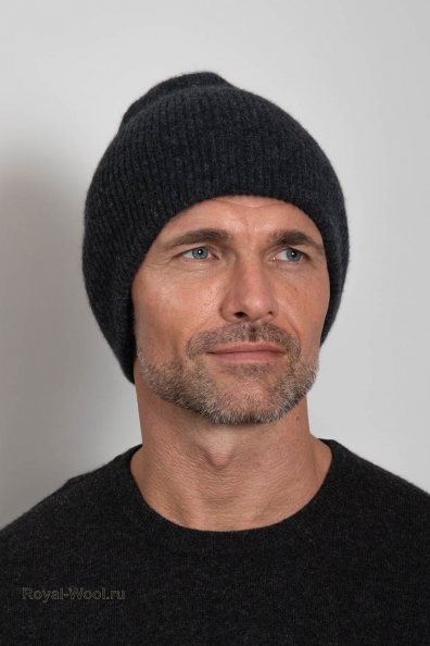 Темно-серая мужская вязаная шапка 750-4-15M