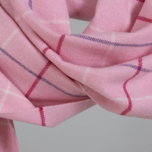 Розовый шарф из кашемира фото3