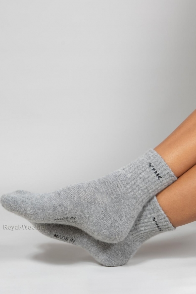 Серые носки из шерсти (пуха) яка 101-grey