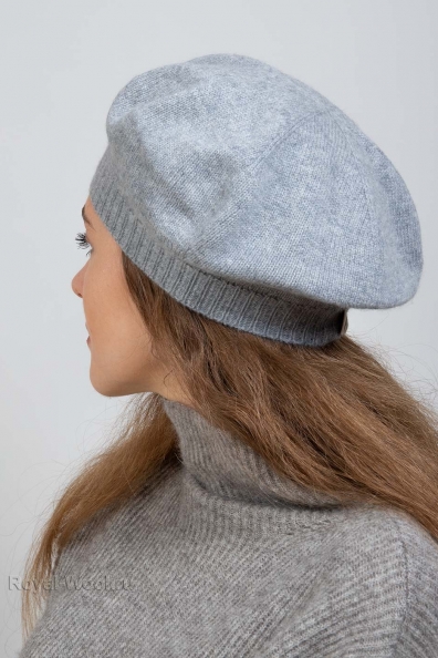 Берет кашемировый светло-голубой 750-KB