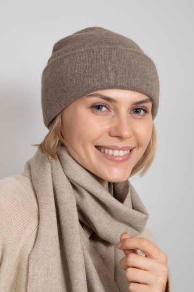 Кашемировая бежевая шапка бини 750-5S-1