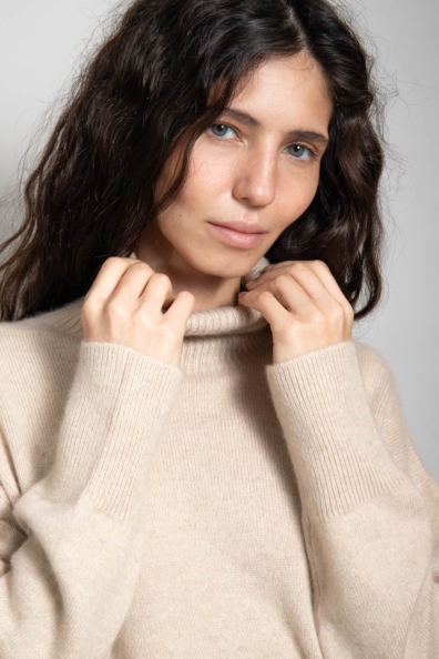 Женский свитер кашемир «ваниль» 709-M-6