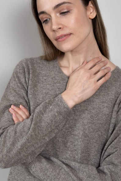 Платье из шерсти яка серое прямое 1921-7-72