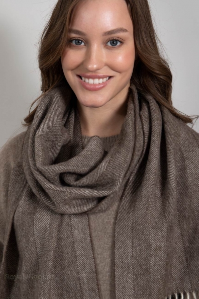 Шарф шерстяной серо-бежевый 196-10W