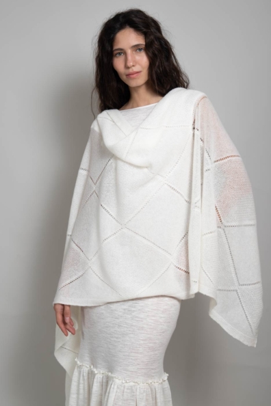 Белый палантин кашемировый трикотажный 1141-4GL