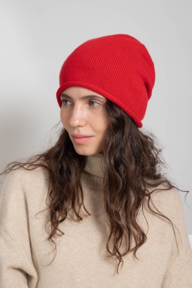 Кашемировая шапка женская красная 750-4-49