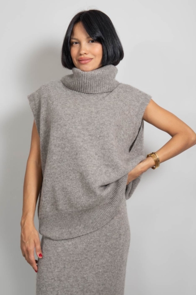 Жилет-свитер трикотажный женский серый 1921-54-2