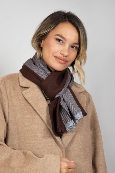 Коричневый шарф из шерсти ягнят 490-87-MTW