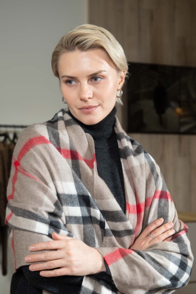 Палантин кашемировый бежевый в клетку 154-5-33