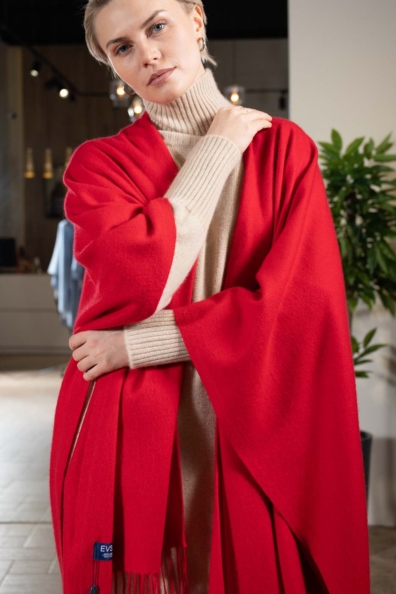 Пончо кашемировое красное 780-6