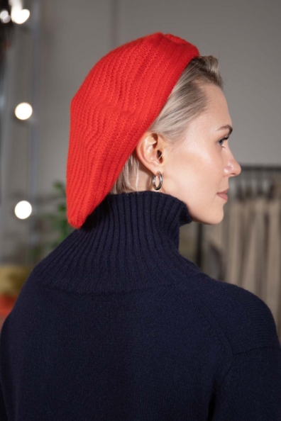 Берет кашемировый красный 750-M-10